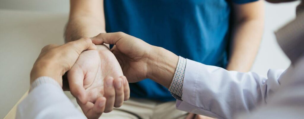 carpal tunnel doctor specialist near me